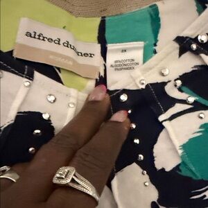 Alfred Dunner Teal, Navy & White Floral Embellished Top